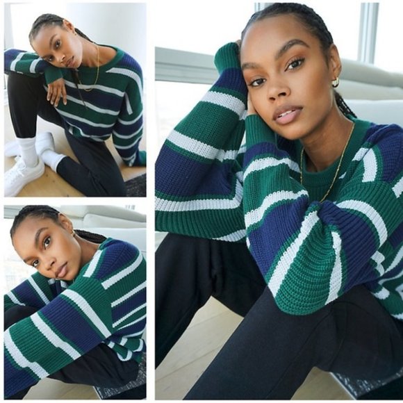 Aritzia Tna Century Sweater - Picture 2 of 11